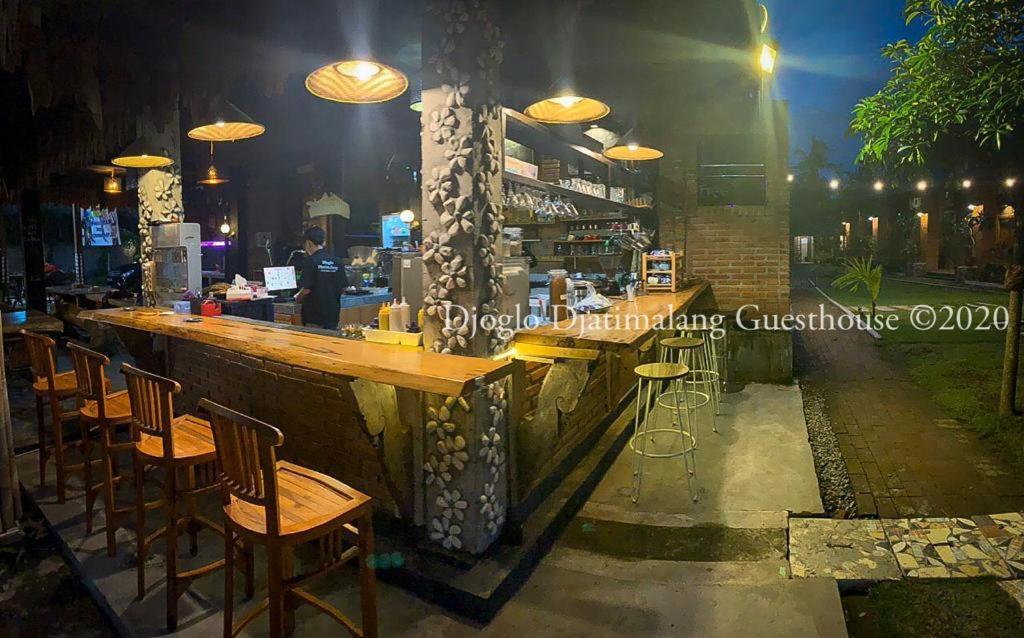 Blitar Djoglo Djatimalang Guesthouse מראה חיצוני תמונה